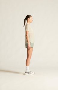 1913722-105M_Wool20SS20Tee20W_closeup2