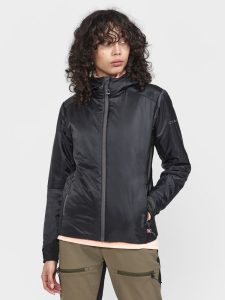 1913805-999000_ADV20Explore20Lightweight20Jacket20W_Closeup1