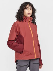 1913809-493000_CORE20Explore20Shell20Jacket20W_Closeup1201