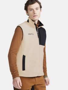 1913810-211999_ADV20Explore20Pile20Fleece20Vest20M_Closeup1