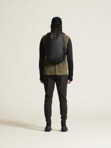 1913810-664000_ADV20Pile20Fleece20Vest20M_closeup3