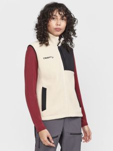 1913811-211999_ADV20Explore20Pile20Fleece20Vest20W_Closeup1
