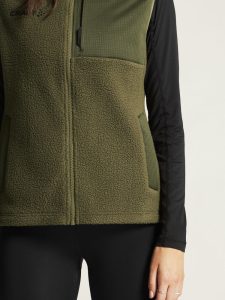 1913811-664000_ADV20Explore20Pile20Fleece20Vest20W_closeup6
