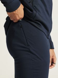 1914114-396985_ADV20Essence20Warm20Wind20Tights20220M_closeup6
