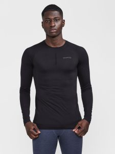 1914189-999000_ADV20Cool20Intensity20LS20Tee20M_Closeup1