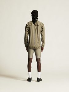 1914539-237000_ADV20Endur20Hydro20Jacket20220M_closeup3