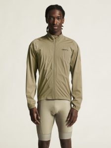 1914539-237000_ADV20Endur20Hydro20Jacket20220M_closeup4