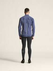 1914539-388000_Adv20Endur20Hydro20Jacket20220M_closeup3