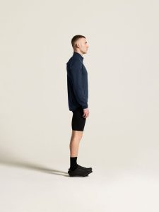 1914539-3960_Endur20Hydro20Jacket20220M_closeup2