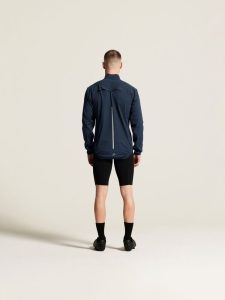 1914539-3960_Endur20Hydro20Jacket20220M_closeup3