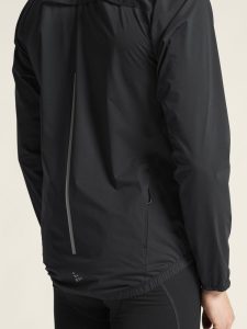 1914539-999000_Adv20Endur20Hydro20Jacket20220M_closeup8