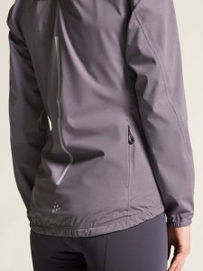 1914545-7630_Endur20Hydro20Jacket20220W_closeup6