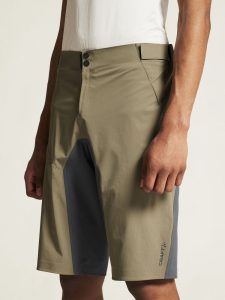 1914559-237985_ADV20Offroad20XT20Shorts20W_Pad20M_closeup5