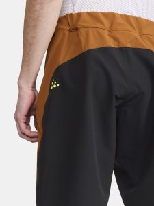 1914559-250000_ADV20Offroad20XT20Shorts20w20Pad20M_closeup3
