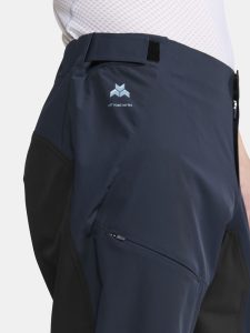 1914559-396000_ADV20Offroad20XT20Shorts20w20Pad20M_closeup3
