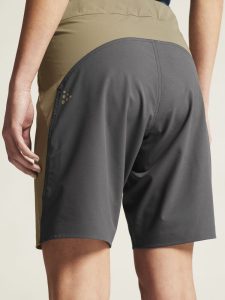 1914566-237985_Adv20Offroad20XT20Shorts20W20Pad20W_closeup8