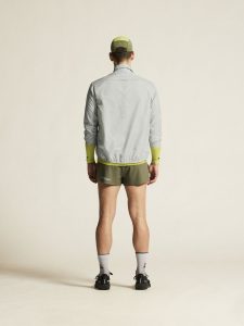 1914583-922000_PRO20Hypervent20Jacket20220M_closeup12