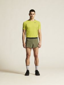 1914586-664000_PRO20Hypervent20Split20Shorts20220M_closeup1