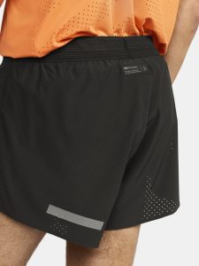 1914586-999000_PRO20Hypervent20Split20Shorts20220M_closeup3