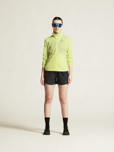 1914593-507000_PRO20Hypervent20Jacket20220W_closeup1