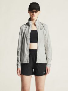1914593-922000_PRO20Hypervent20Jacket20220W_closeup4