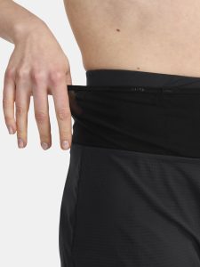 1914616-999000_PRO20Trail20Shorts20W_closeup4