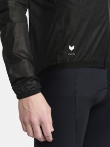 1914642-999000_Pro20Nano20Hydro20Jacket20M_closeup5
