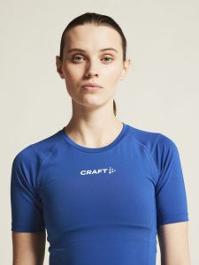 1914664-346000_Rush20220Crop20Tee20W_closeup6