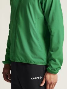 1914672-651000_Rush20220Training20Jacket20M_closeup7