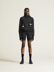 1914692-999000_ADV20Join20Windbreaker20W_closeup1