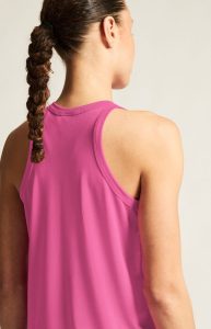 1914698-7660_Essence20Mesh20Singlet20W_closeup6