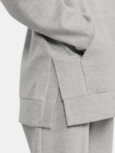 1914700-950000_ADV20Join20Long20Hoodie20W_closeup4