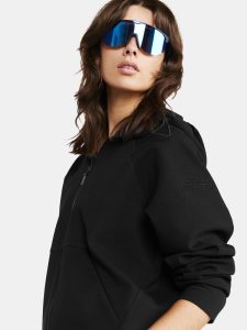 1914701-999000_ADV20Join20FZ20Hoodie20W_closeup3