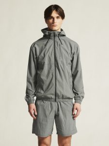 1914704-647000_ADV20Join20Windbreaker20M_closeup11