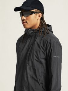 1914704-999000_ADV20Join20Windbreaker20M_closeup5