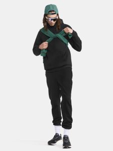 1914705-999000_ADV20Join20Hoodie20M_Closeup5-1