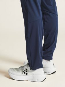 1914759-390000_Evolve20220Pants20M_closeup7