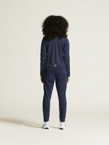 1914760-390000_Evolve20220Full20zip20jacket20W_closeup3