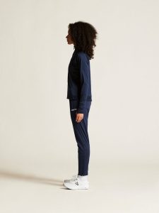1914762-390000_Evolve20220Pants20W_closeup4