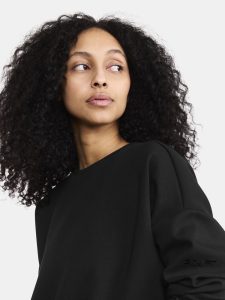 1914770-999000_20ADV20Join20RN20Sweatshirt20W_closeup3