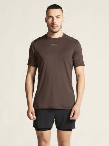 1914792-286000_ADV20Essence20SS20Tee20220M_closeup4