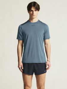 1914792-376000_ADV20Essence20SS20Tee20220M_closeup4