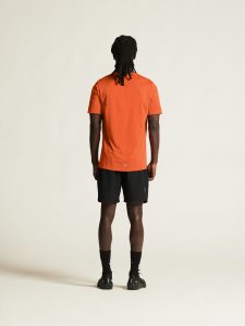1914792-573000_ADV20Essence20SS20Tee20220M_closeup3