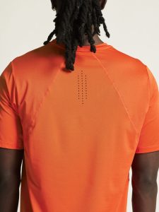 1914792-573000_ADV20Essence20SS20Tee20220M_closeup6