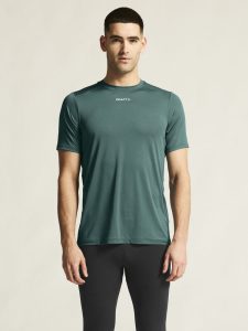 1914792-6610_ADV20Essence20SS20Tee20220M_closeup4