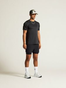 1914792-985000_ADV20Essence20SS20Tee20220M_closeup2