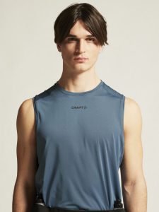 1914794-376000_ADV20Essence20SL20Tee20220M_closeup5
