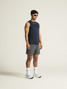 1914794-396000_ADV20Essence20SL20Tee20220M_closeup2