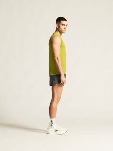 1914794-6280_ADV20Essence20SL20Tee20220M_closeup2