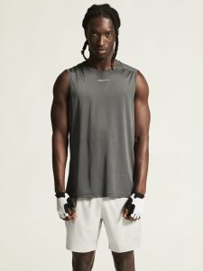 1914794-985000_ADV20Essence20SL20Tee20220M_closeup4